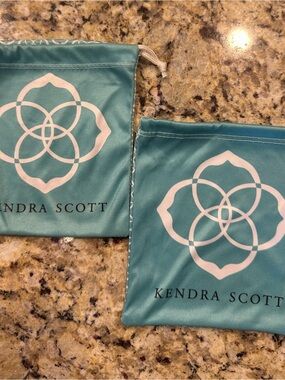Kendra Scott Teal and White Logo Jewelry Pouches - Set of 2